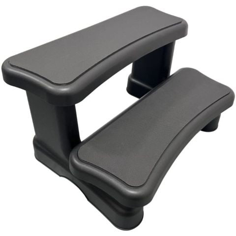 Hybrid Injection-Molded Spa Step w/Anti-Slip Comfort Tread, Black